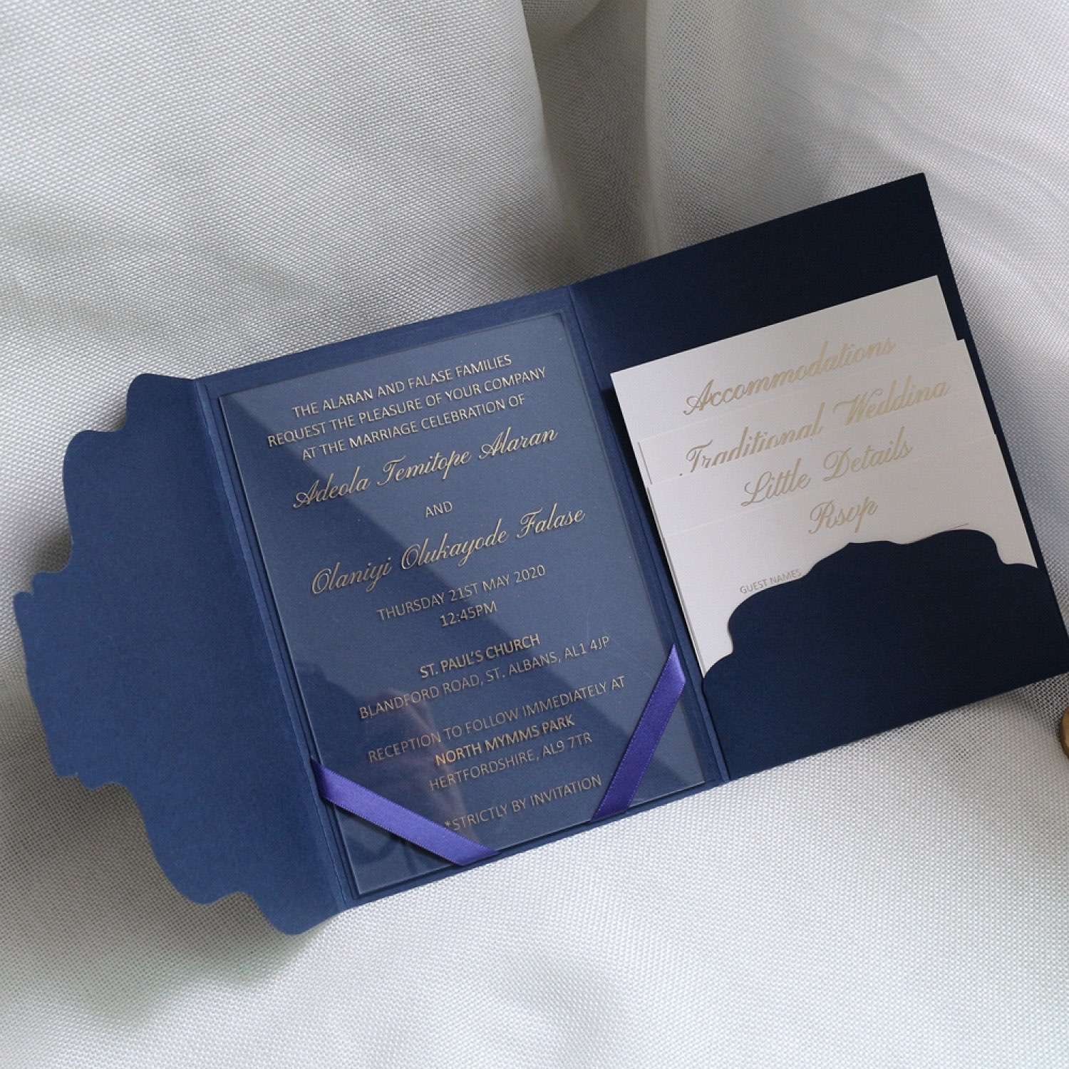 Foiling Transparent Acrylic Invitation Card With Envelope Customized